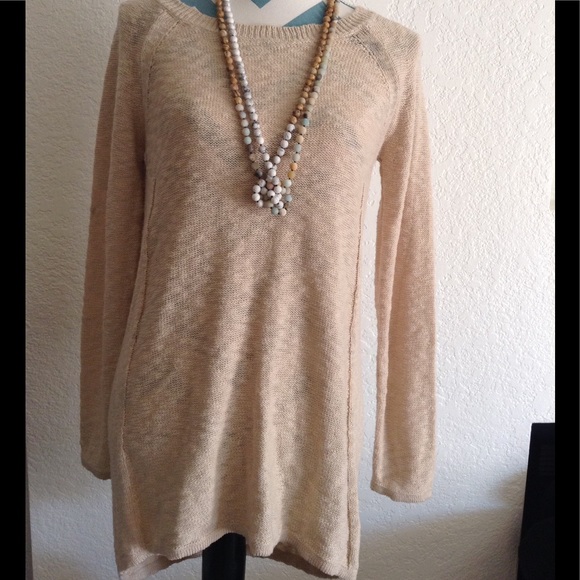 Design History Sweaters - DESIGN HISTORY - Open Back Lightweight Sweater
